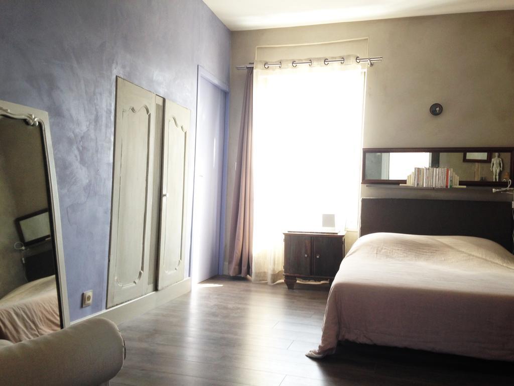 La Maison Bleue Rezé Værelse billede